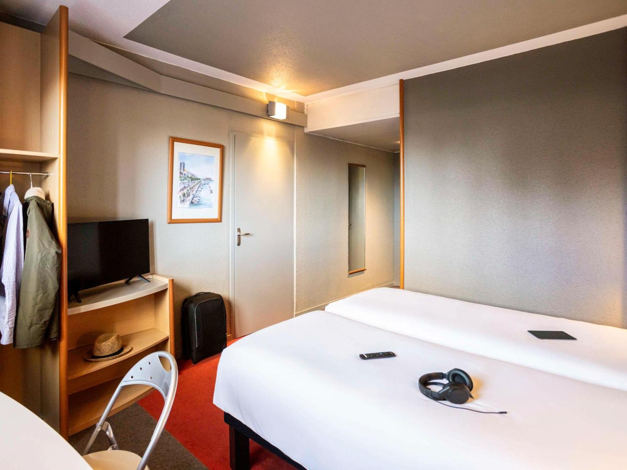 Hotel Ibis Tarbes 3*