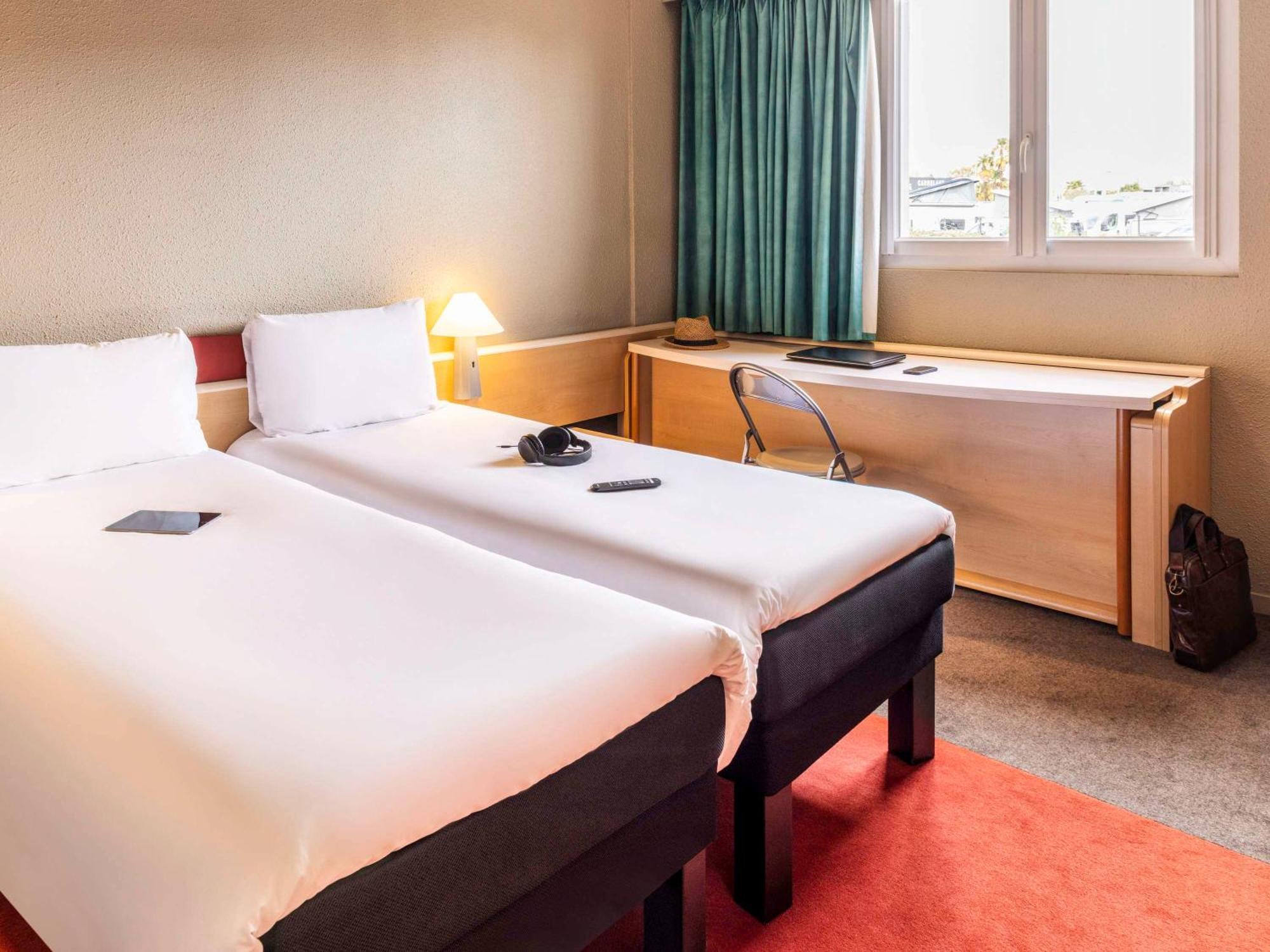 Hotel Ibis Tarbes 3*
