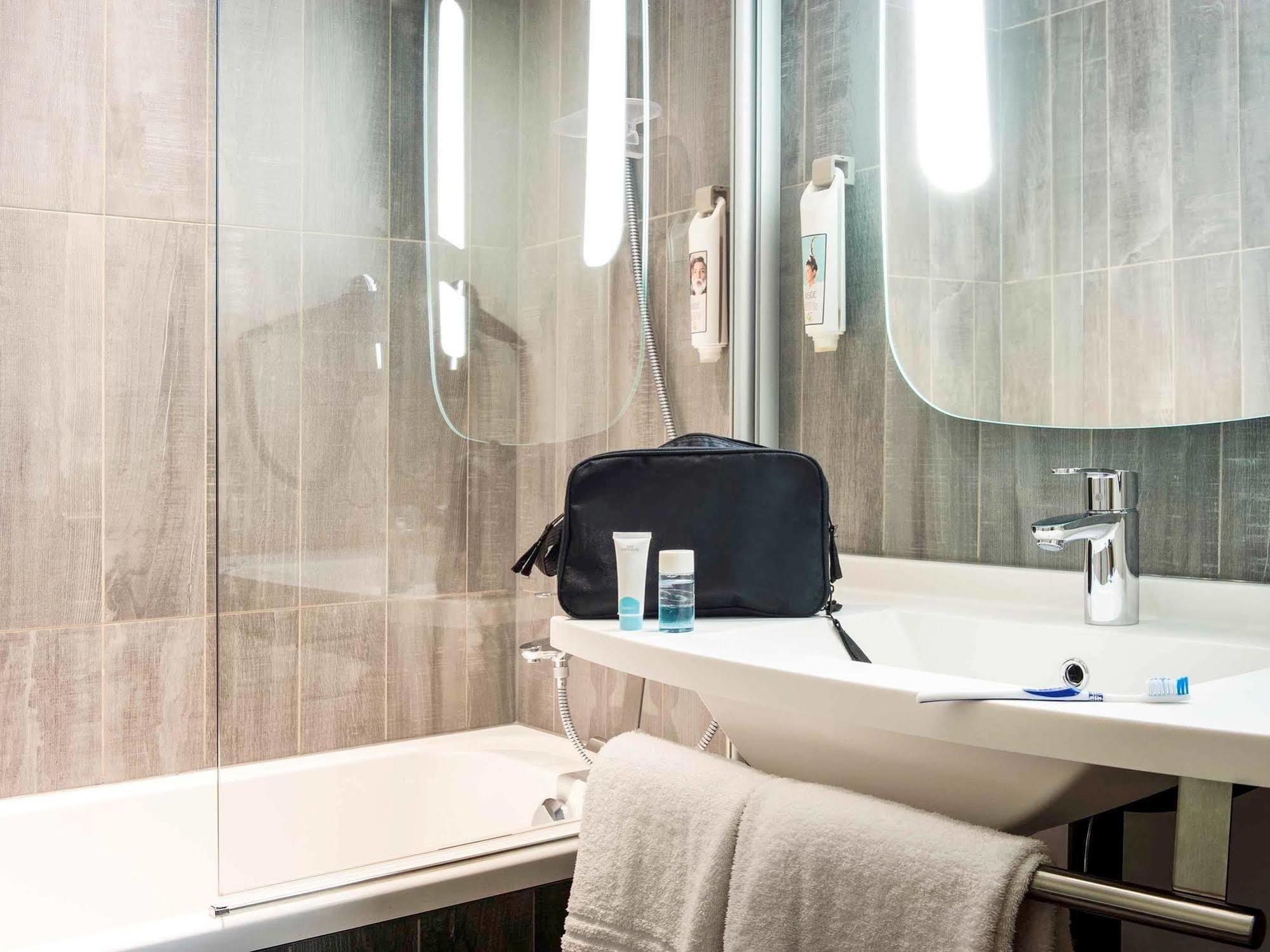 Ibis Tarbes 3* Odos